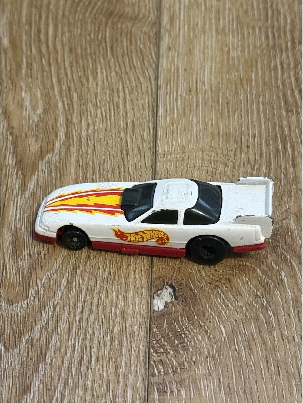 1993 HOT WHEELS MC 14 WHITE 3 5/8" FUNNY CAR DRAGSTER W/ RED & YELLOW MCDONALD'S